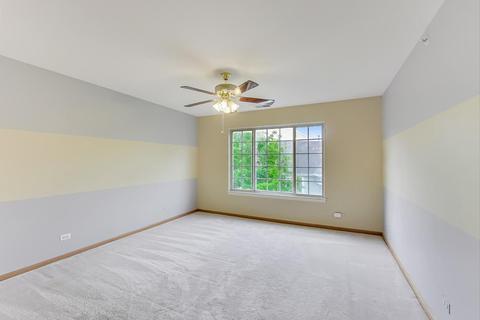 1747 Sienna Ct, Wheeling, IL 60090 photo 12
