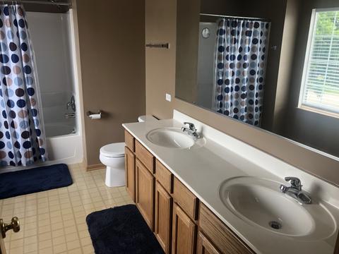 6402 Midleton Ln, Mchenry, IL 60050 photo 13