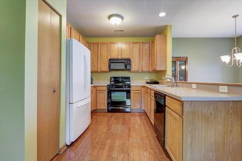 Undisclosed, Algonquin, IL 60102 photo 6