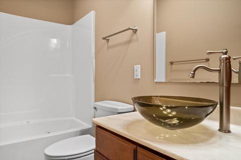 1906 Sinclair Ct, Bloomington, IL 61704 photo 7