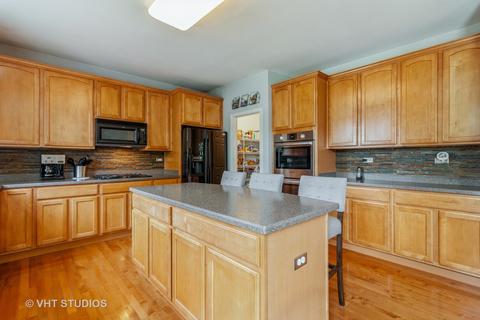 25226 Knoll Rd, Plainfield, IL 60544 photo 6
