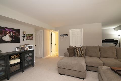 424 Harbor Ter, Bartlett, IL 60103 photo 18