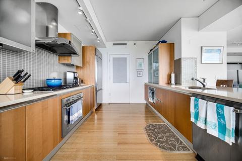 340 E Randolph St #3401, Chicago, IL 60601 photo 5