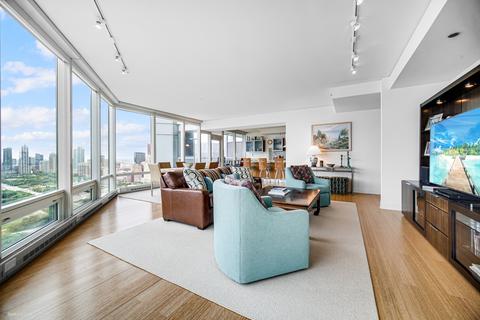 340 E Randolph St #3401, Chicago, IL 60601 photo 10