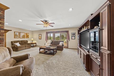 12110 S Wolf Dr, Plainfield, IL 60585 photo 6