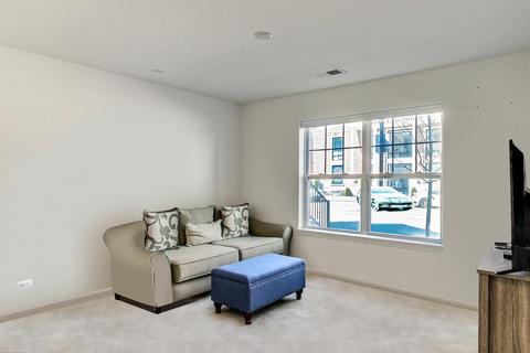 779 Lee St, Des Plaines, IL 60016 photo 14