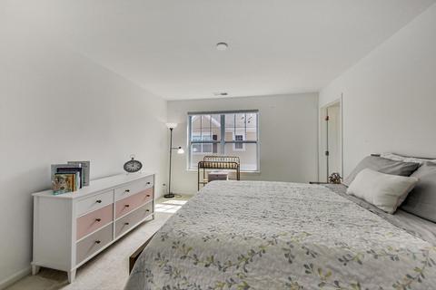 779 Lee St, Des Plaines, IL 60016 photo 12