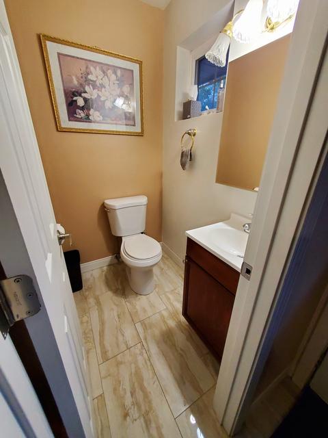 460 Hubbard Ave, Elgin, IL 60123 photo 13