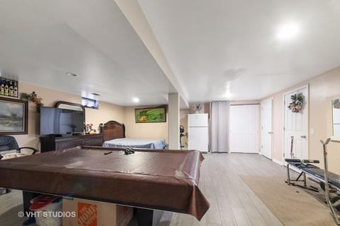 460 Hubbard Ave, Elgin, IL 60123 photo 9