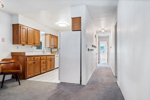 1307 Maplewood Dr, Normal, IL 61761 photo 13