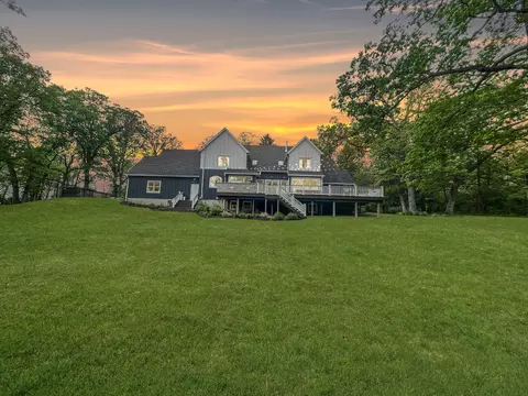 2974 W Forest Rd, Freeport, IL 61032 photo 3