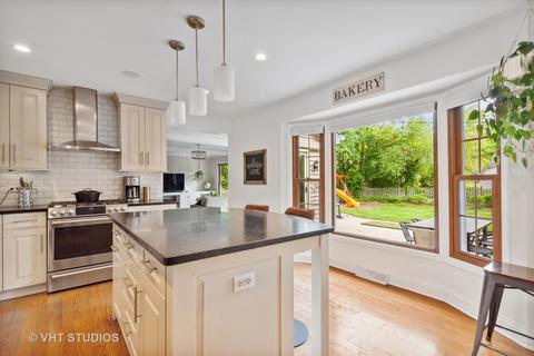 1768 Maple Ln, Wheaton, IL 60187 photo 7