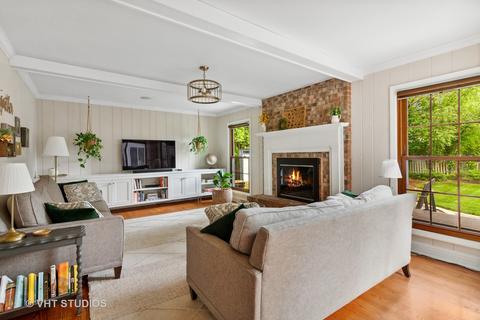1768 Maple Ln, Wheaton, IL 60187 photo 9