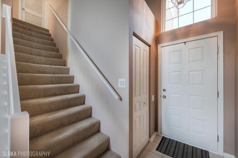 835 Mesa Dr, Elgin, IL 60123 photo 12