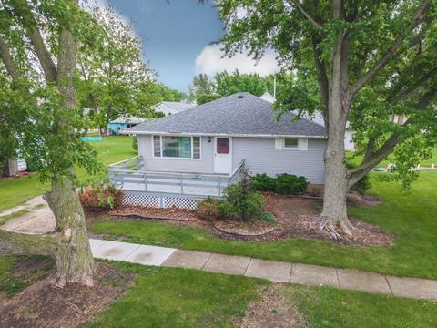 320 W Jeffery St, Cullom, IL 60929 photo 2