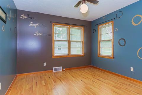 320 W Jeffery St, Cullom, IL 60929 photo 10