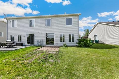 335 Gregory Ln, Plano, IL 60545 photo 28