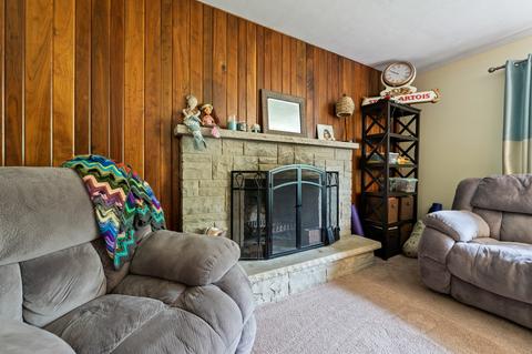 644 Seneca Dr, Aurora, IL 60506 photo 6