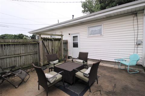 818 W College Ave, Normal, IL 61761 photo 16