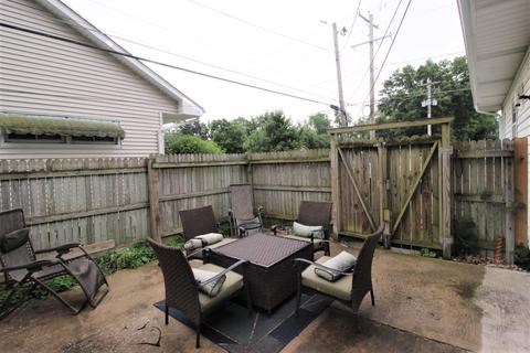818 W College Ave, Normal, IL 61761 photo 15