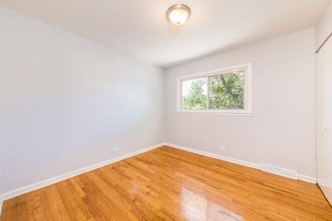 8808 Dee Rd, Des Plaines, IL 60016 photo 13