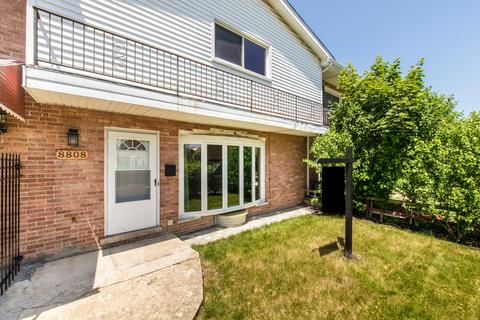 8808 Dee Rd, Des Plaines, IL 60016 photo 1