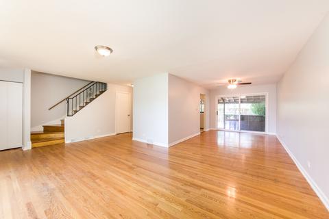 8808 Dee Rd, Des Plaines, IL 60016 photo 4