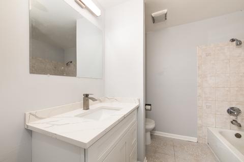 8808 Dee Rd, Des Plaines, IL 60016 photo 11