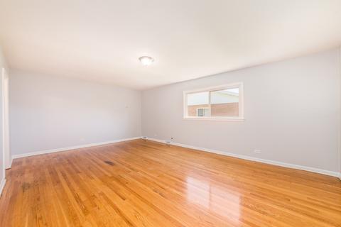 8808 Dee Rd, Des Plaines, IL 60016 photo 12