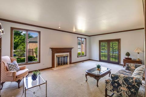 2352 Mohawk Ln, Glenview, IL 60026 photo 12