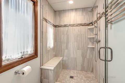 2352 Mohawk Ln, Glenview, IL 60026 photo 5