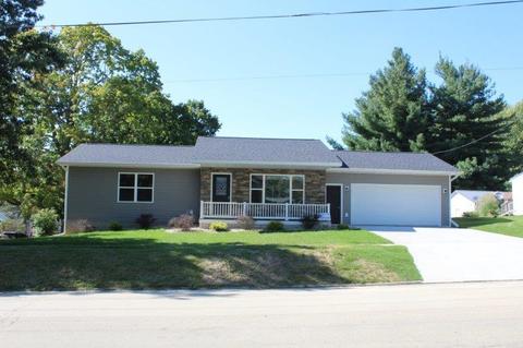 209 S Heaton St, Morrison, IL 61270 photo 1