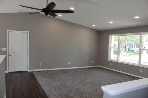 209 S Heaton St, Morrison, IL 61270 photo 10