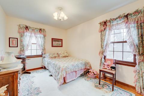 160 Hamilton Ln, Wheaton, IL 60189 photo 23