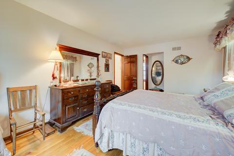 160 Hamilton Ln, Wheaton, IL 60189 photo 22