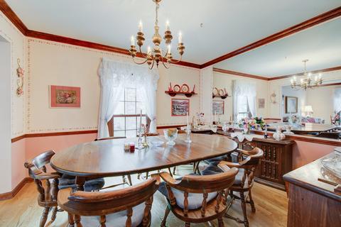 160 Hamilton Ln, Wheaton, IL 60189 photo 16