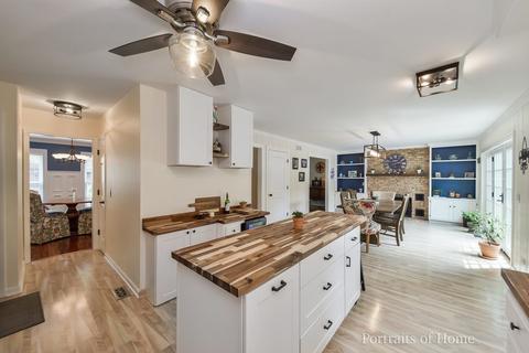 1952 Dorset Dr, Wheaton, IL 60189 photo 7