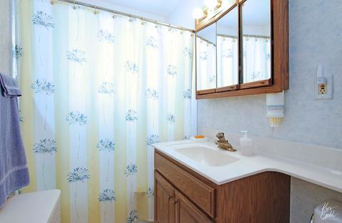 514 Warren Rd, Glenview, IL 60025 photo 14