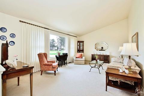 514 Warren Rd, Glenview, IL 60025 photo 3