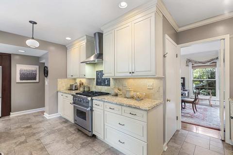 661 Bluff St, Glencoe, IL 60022 photo 11