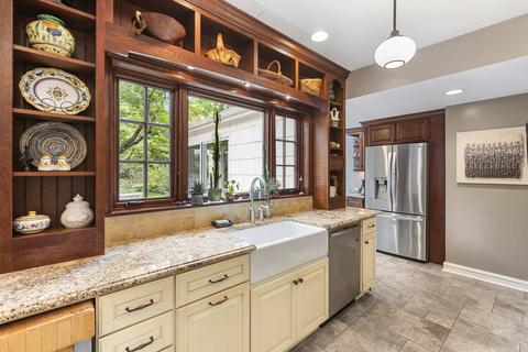 661 Bluff St, Glencoe, IL 60022 photo 9