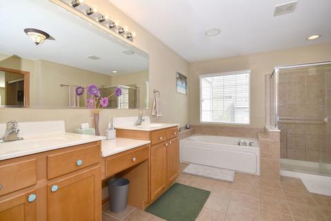 655 Wingpointe Dr, Aurora, IL 60506 photo 29