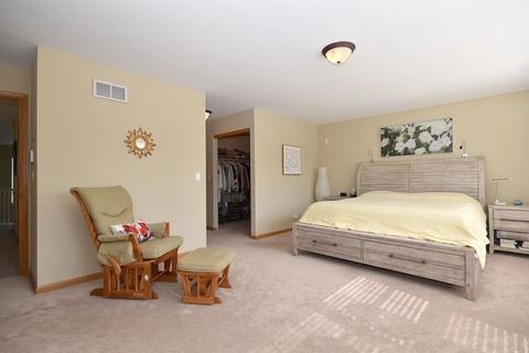 655 Wingpointe Dr, Aurora, IL 60506 photo 28