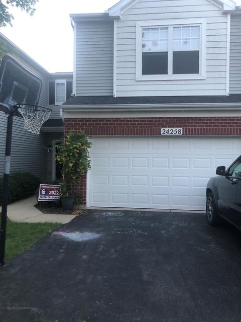 24258 Leski Ln, Plainfield, IL 60585 photo 1