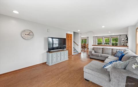 608 Spring Dr, Marengo, IL 60152 photo 7