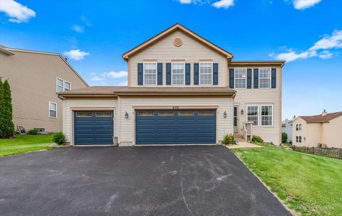 608 Spring Dr, Marengo, IL 60152 photo 2