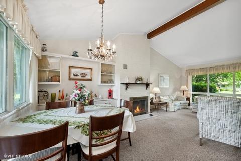 642 Deerpath Rd, East Dundee, IL 60118 photo 4