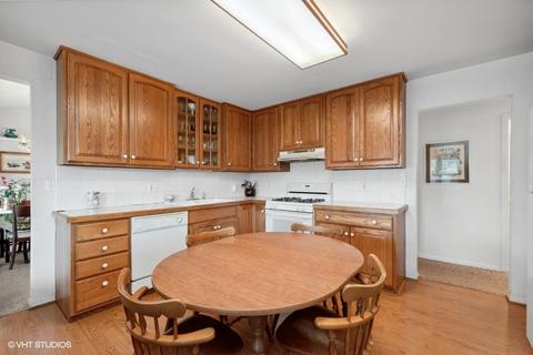 642 Deerpath Rd, East Dundee, IL 60118 photo 5