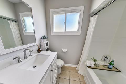 1987 Howard Ave, Des Plaines, IL 60018 photo 8