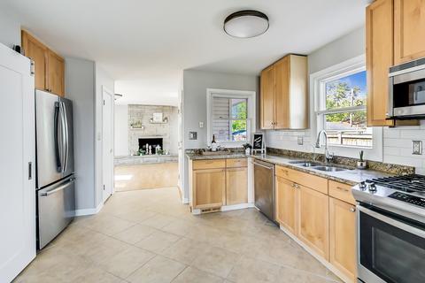 1987 Howard Ave, Des Plaines, IL 60018 photo 12